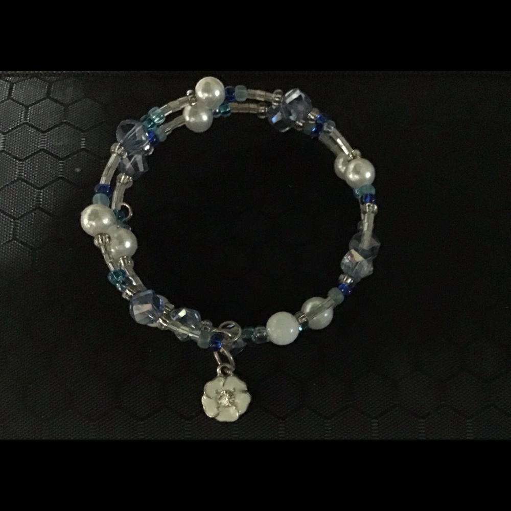 Wired beaded bracelet